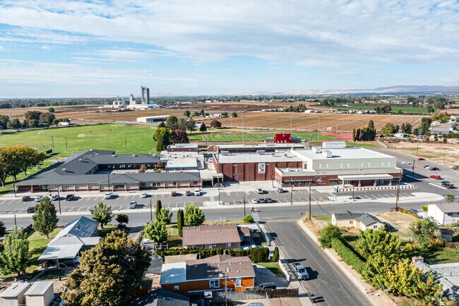 Granger High School fosters academic excellence and school pride.