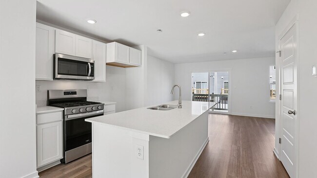 1439 Oakfield Ln, Pingree Grove, IL 60140 - photo 6