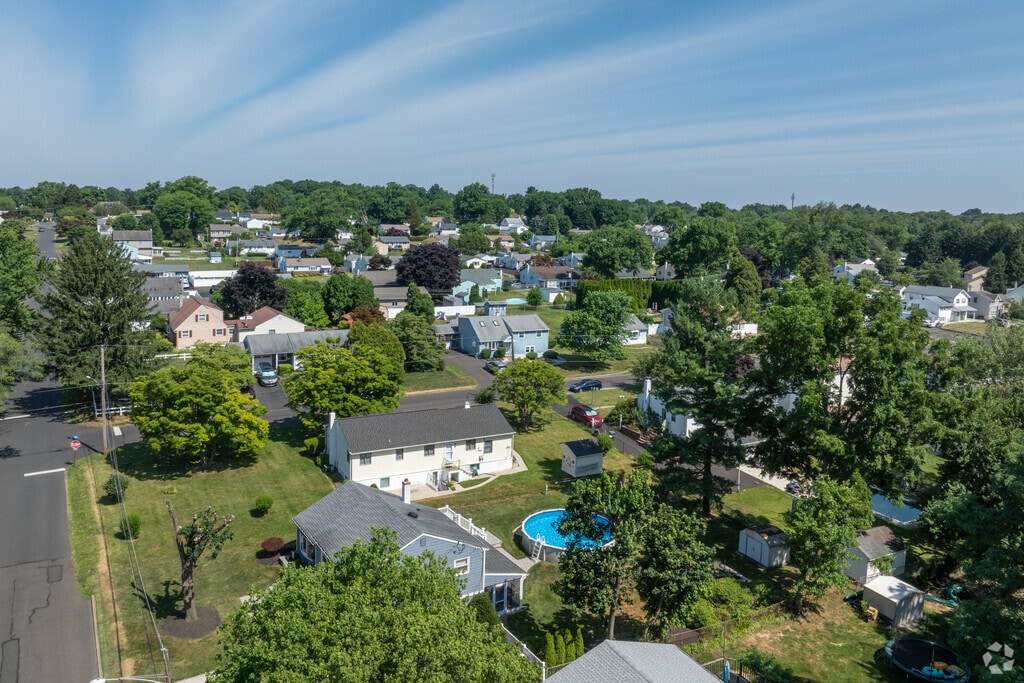 The tree lined streets in Feasterville promote an earthy suburban feel.