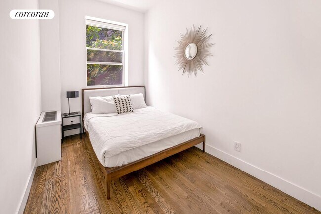 120 E 19th St, New York, NY 10003 - photo 4