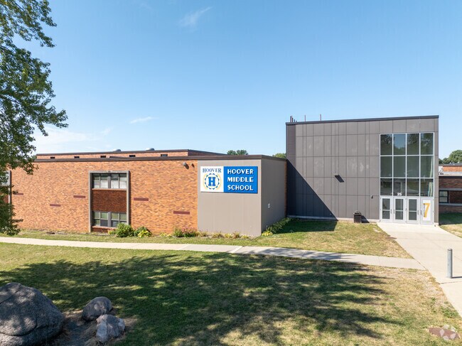 Hoover Middle School supports academic growth for Riverview students.