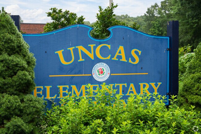 Uncas Elementary School