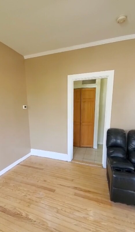 5-36 B 72 St, Far Rockaway, NY 11692 - photo 5