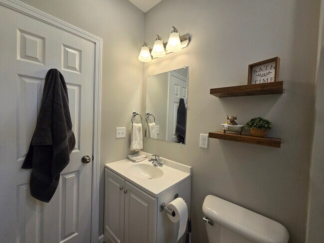 203 N State St unit 3, Ann Arbor, MI 48104 - photo 6