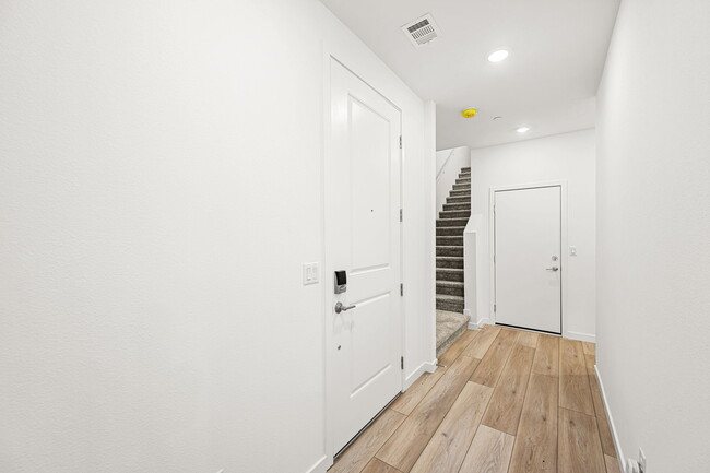 1064 Strada Mazoni, Henderson, NV 89011 - photo 2