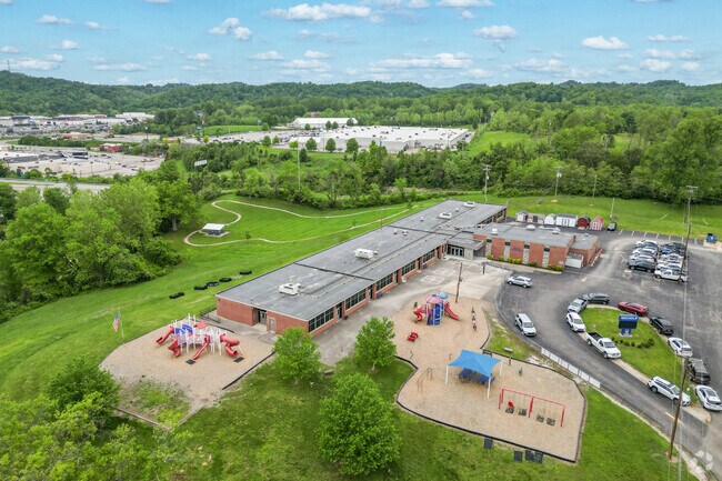 Nichols Elementary is a small public school with approximately 200 students and a student teacher ratio of 13 to 1.