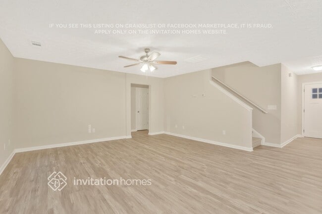 3227 Sable Run Rd, Atlanta, GA 30349 - photo 2