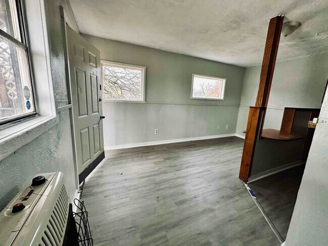 416 NW Euclid Ave unit up SS, Lawton, OK 73507 - photo 5