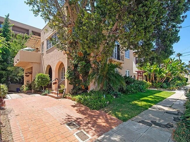 2528 Front St, San Diego, CA 92103 - photo 3