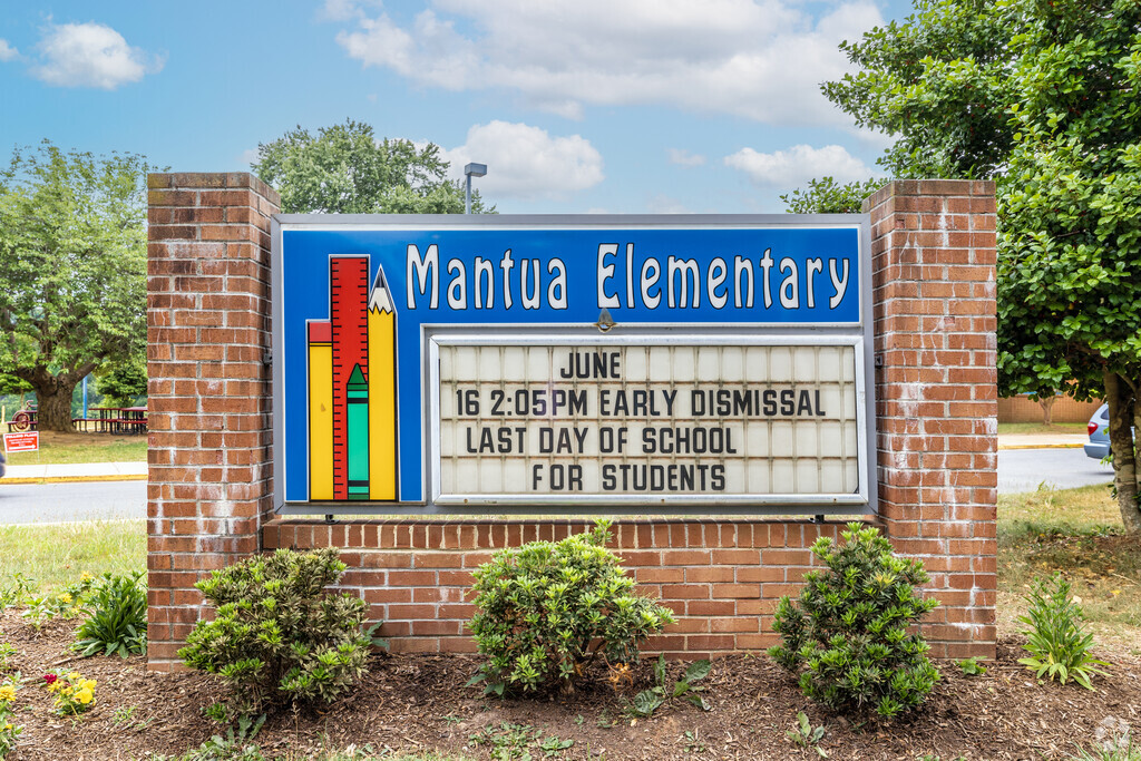 Mantua Elementary School is located in Fairfax.