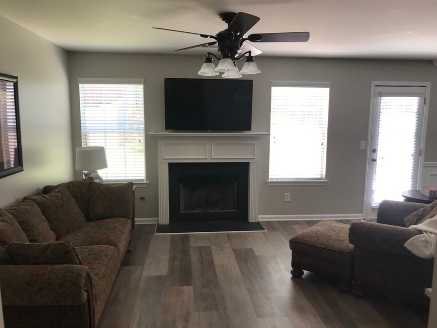 327 Hidden Creek Ln unit ID1289337P, Canton, GA 30114 - photo 1