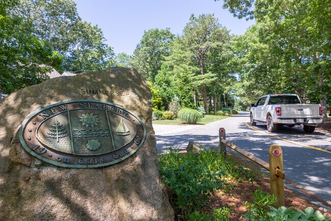 A brilliant rock sign welcomes you to New Seabury-Popponesset Island.