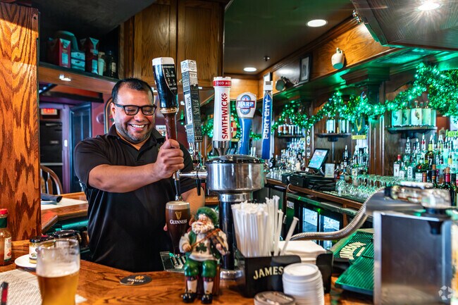 You'll always be greeted with smiles at The Irish Inn at Glen Echo.