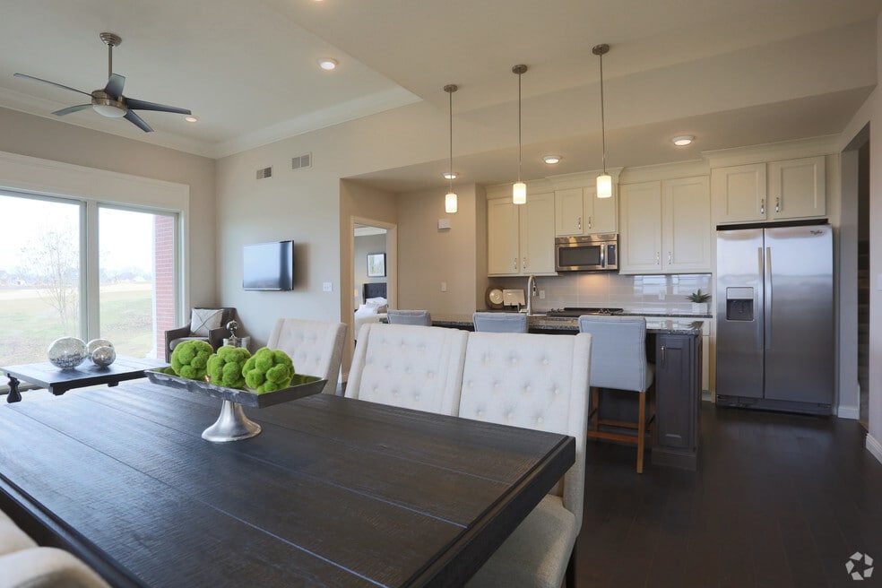 The Residences of Old Hawthorne