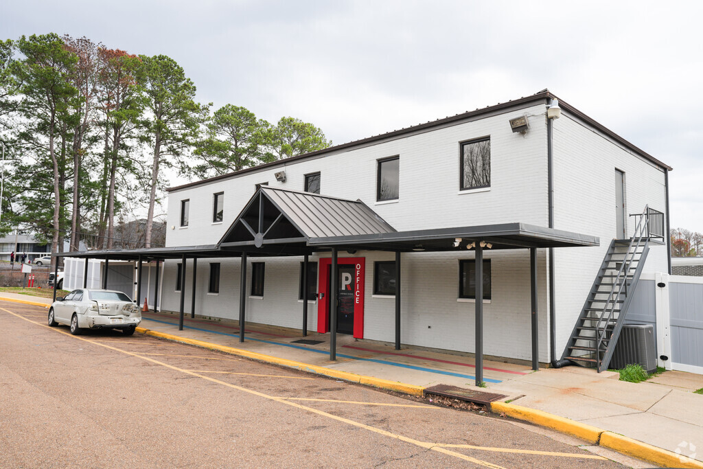 Reimagine Prep Middle School is a charter school in south Jackson.