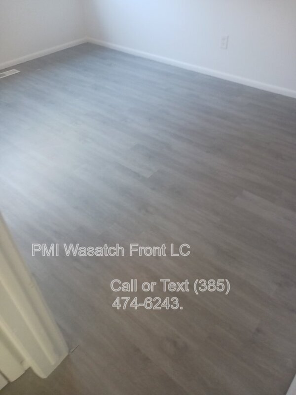 209 W 4850 S unit A, Washington Terrace, UT 84405 - photo 2