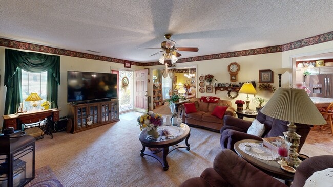 360 Lyndsey Dr, Brighton, TN 38011 - photo 3