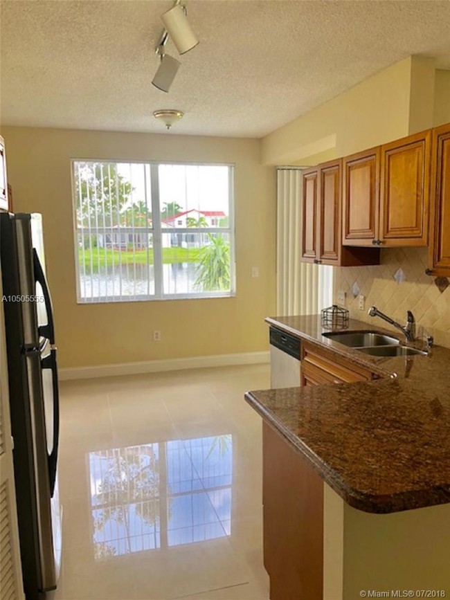 14923 SW 15th St, Pembroke Pines, FL 33027