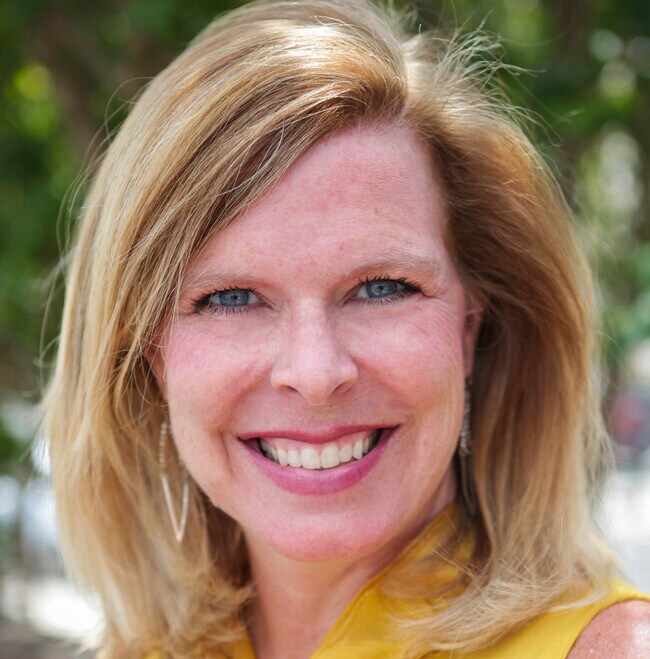 Rhonda Smith