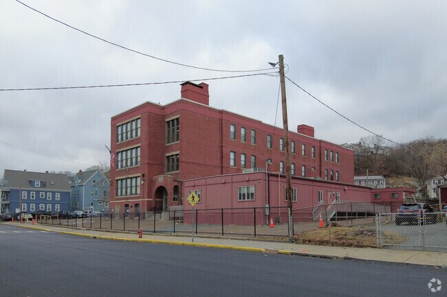 Tracy Elementary School in Lynn has an overall grade of C- on Niche.