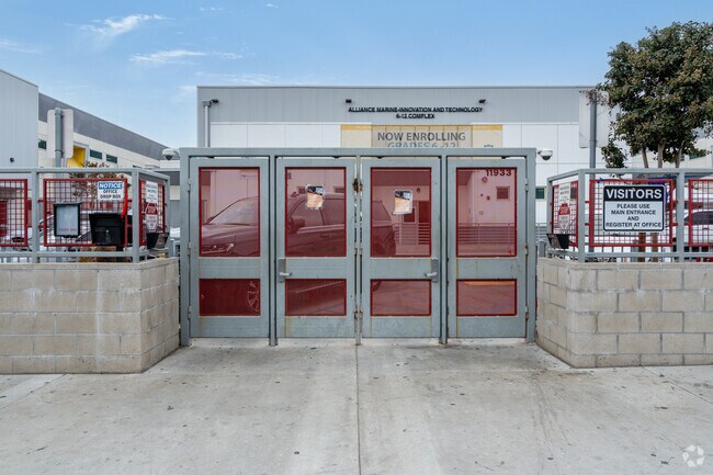 Alliance Marine Innovation & Technology Complex has a 93.6% graduation rate.