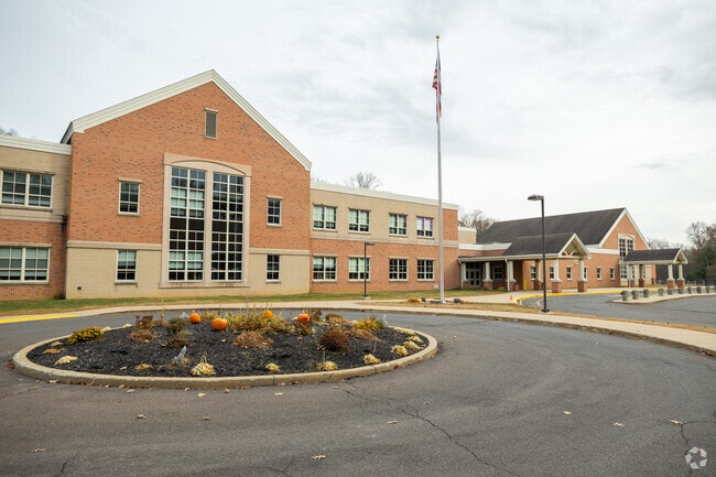 Stafford Elementary School provides education in 
Stafford.