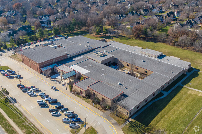 Aerial view of Oxford Middle School located in Overland Park, Kansas.