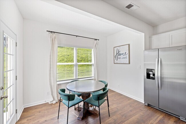 203 Eclipse Ln unit 36207866, Knoxville, TN 37924 - photo 6