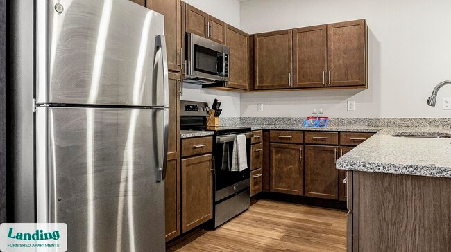 9906 Runway Dr unit 2567-202, Indianapolis, IN 46234 - photo 7