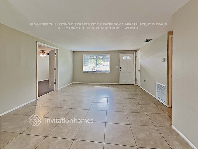 2834 Linwood Dr, Sarasota, FL 34232 - photo 3