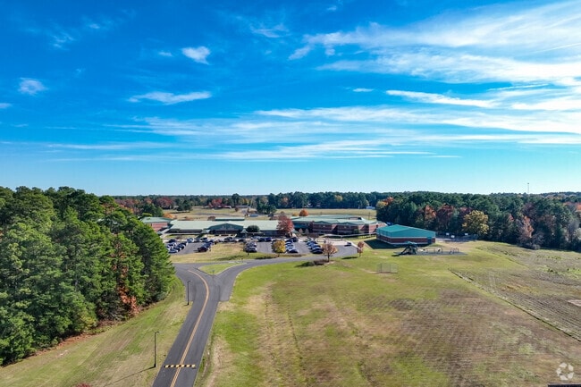 Mansfield Elementary and Middle School is Home of the Wolverines.