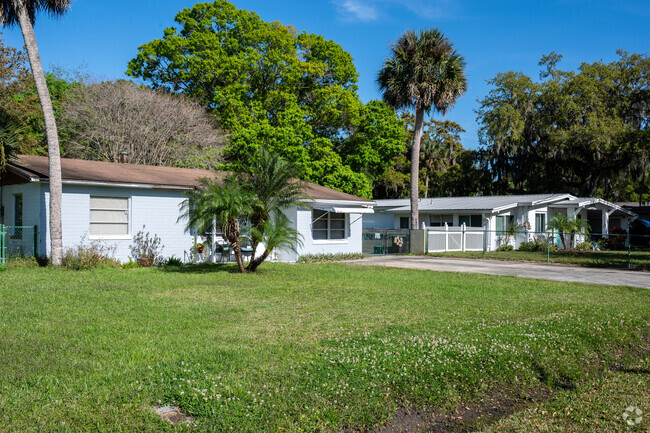Ellison Acres is a quiet suburb, full of ranch homes, just outside of New Smyrna Beach.