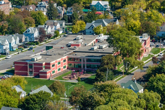 McKinley-Brighton Elementary is located in Syracuse, NY.