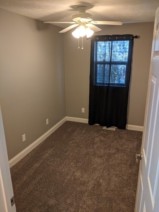 3312 Middlebranch Ave NE, Canton, OH 44705 - photo 6