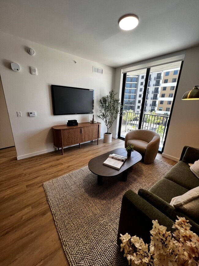 911 E 26th St unit A1, Hialeah, FL 33013 - photo 2