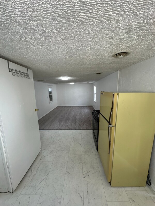 2317 Reed Ave, Cheyenne, WY 82001 - photo 4