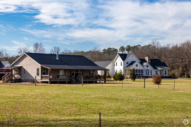 Home shoppers in West Outer Fayetteville can find large lots or smaller plots.
