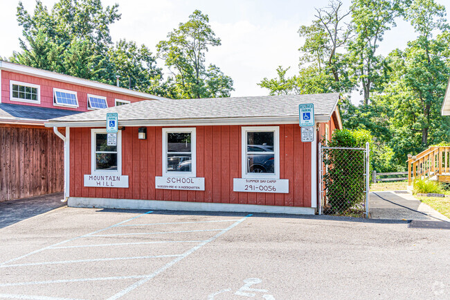 Mountain Hill School
