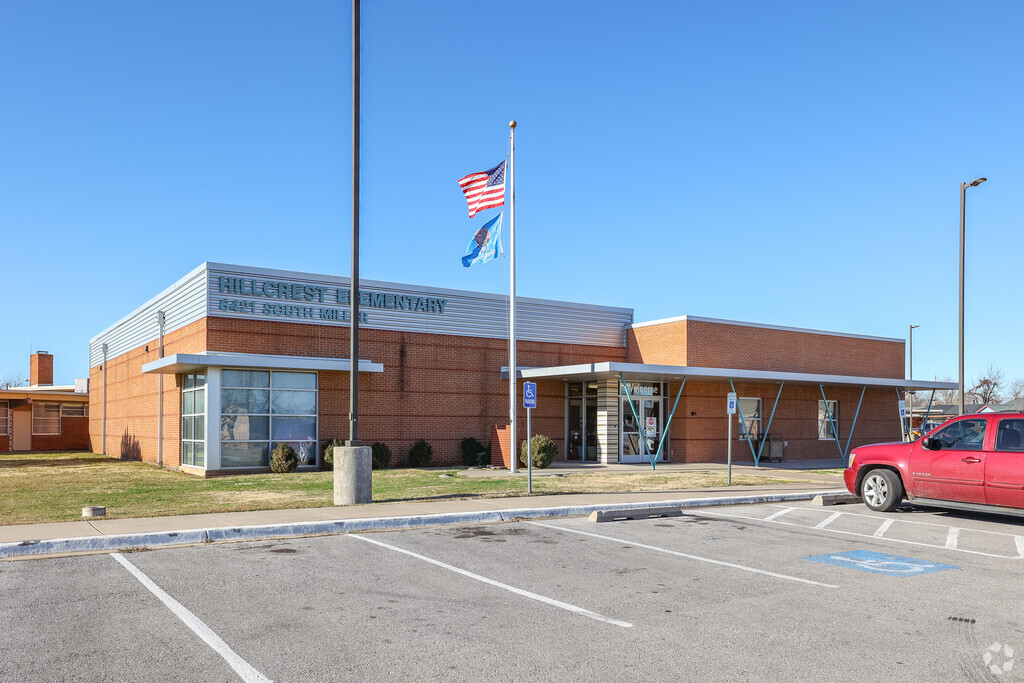 Hillcrest Elementary School is in the Oklahoma City Public Schools District.