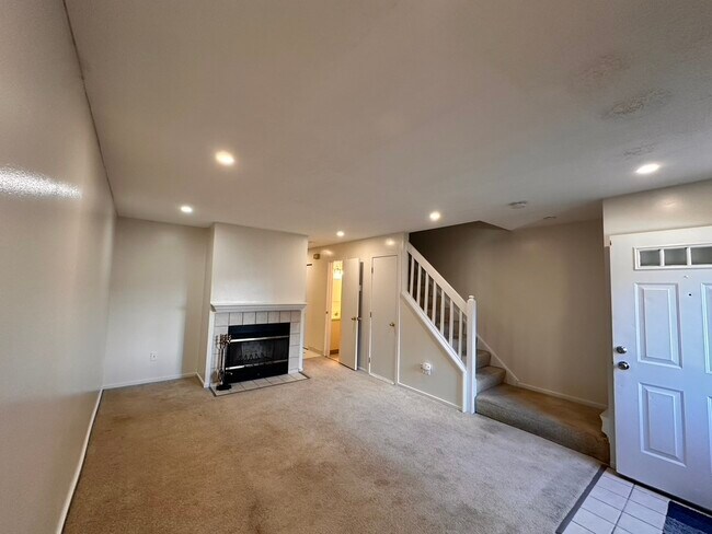 585 Park Rd unit 3-8, Waterbury, CT 06708 - photo 6