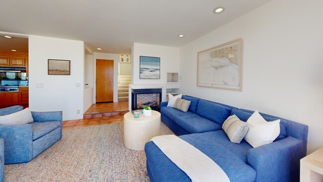 4169 Ocean Dr, Oxnard, CA 93035 - photo 2