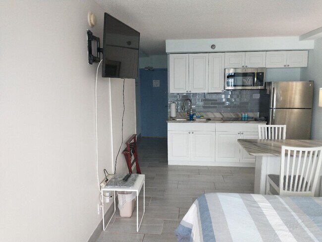 1909 S Atlantic Ave unit 720, Daytona Beach, FL 32118 - photo 3