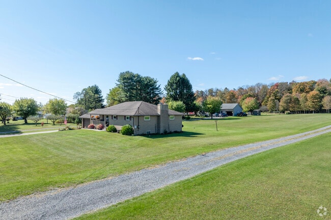 Larger, more modern homes that often include significant acreage can go for $500,000 or more.