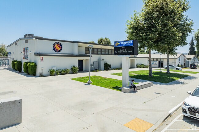 Columbia School serves El Monte students from grades K-8.