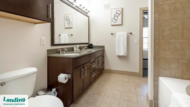 2056 Sundance Pkwy unit 7307.1410944, New Braunfels, TX 78130 - photo 3