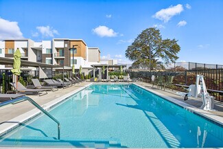 2137 Iron Point Rd, Folsom, CA 95630