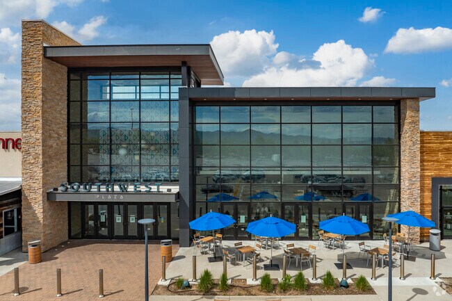 In Governor's Ranch, Southwest Plaza is the mall of choice for all those around.