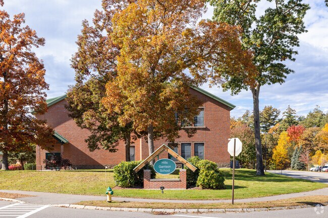 Children in Litchfield, NH can attend Hills Garrison School.