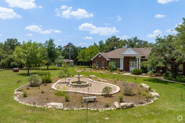 Large acreage private ranch homes are common in Serenada.