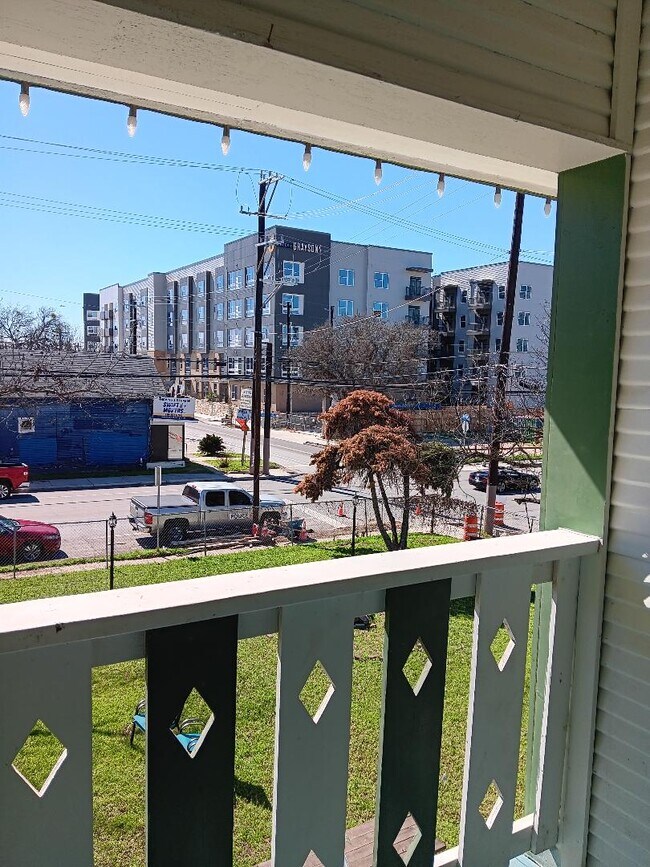 603 E Grayson St unit 603 E. Grayson st., San Antonio, TX 78208 - photo 5